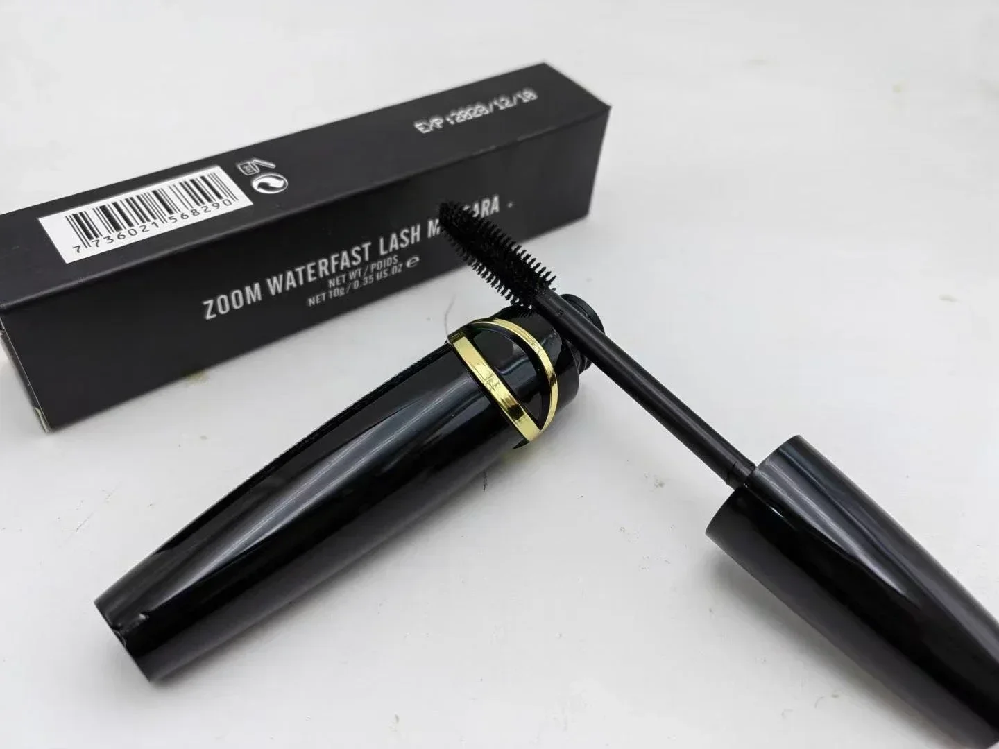 

2025 Brand Black ZOOM WATERFAST LASH MASCARA