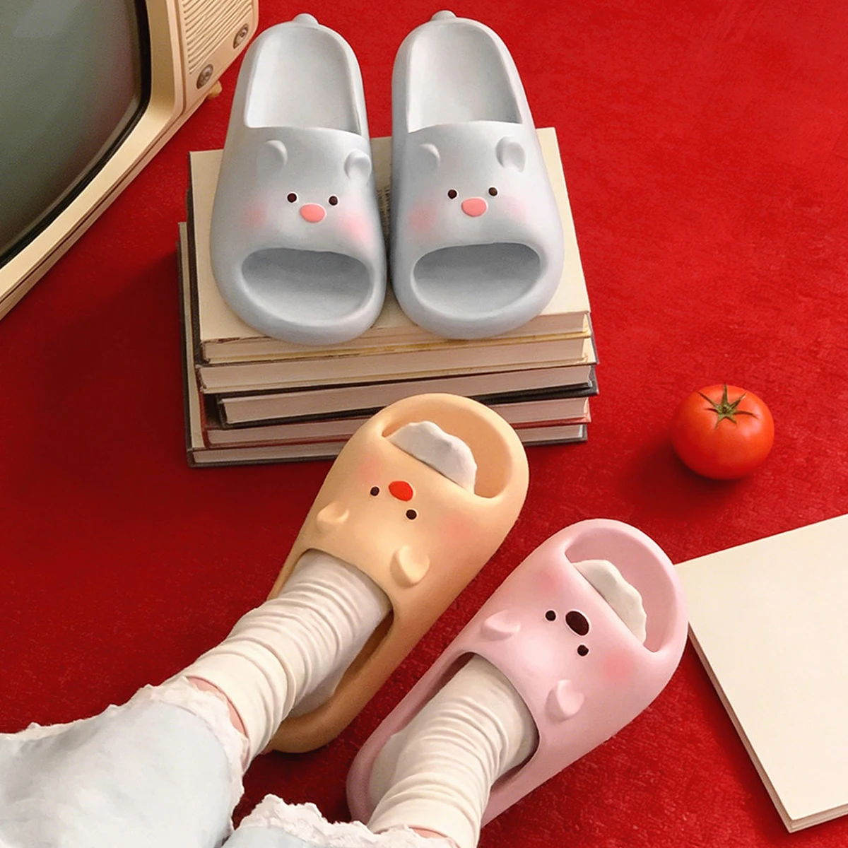 

Women House BathSlippers Casual Cute Lovely Cartoon Blushing Bear Design Blue Yellow Pink Summer Indoor Non-slip Soft Soles Home
