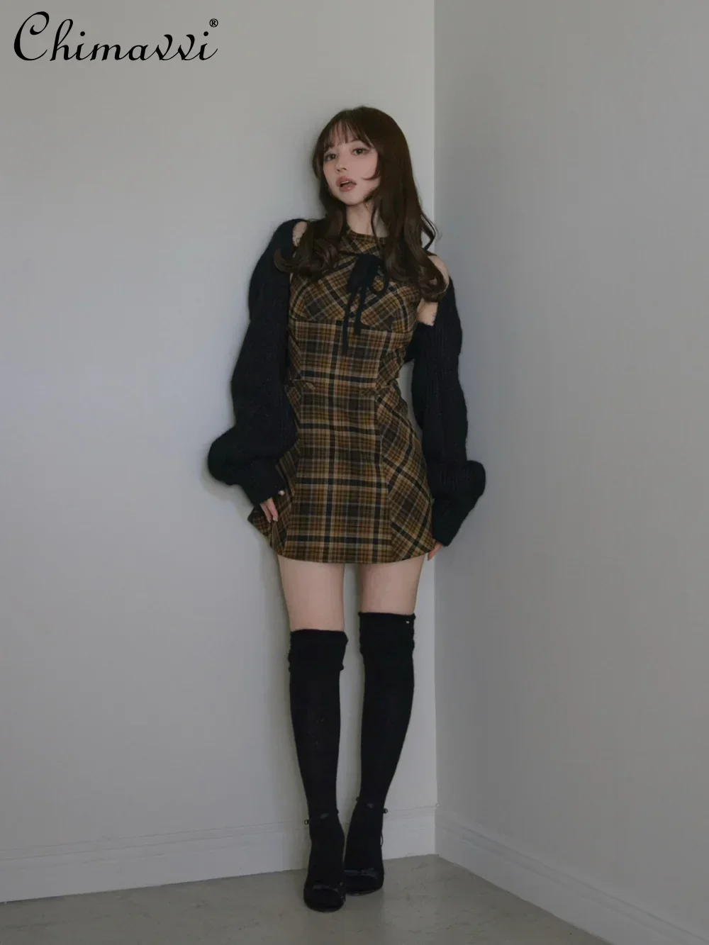 

Japanese Style Sweet Plaid Dress Set New 2026 Spring and Autumn Fashion Slim Fit Short Dress with Long Sleeve Knitted Tie Top