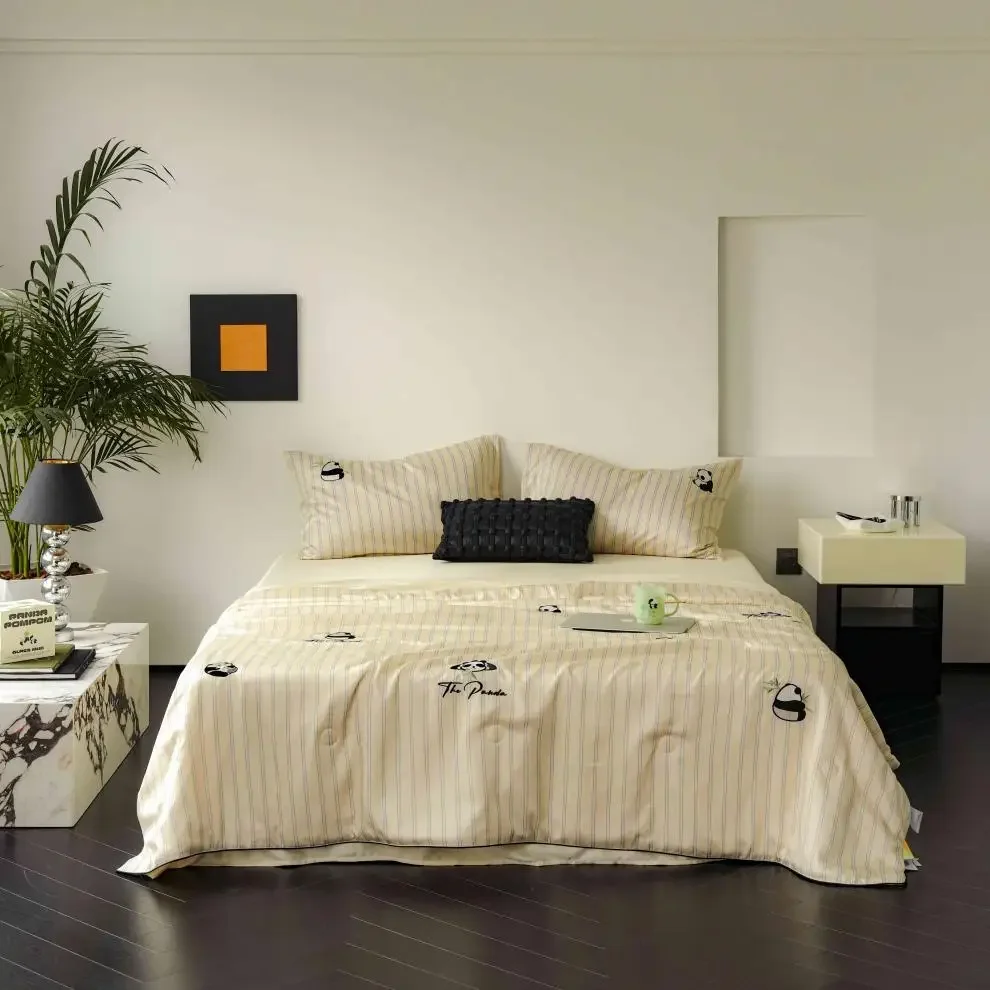 Customizable 2025 new embroidered summer cool quilt air conditioner quilt four-piece set