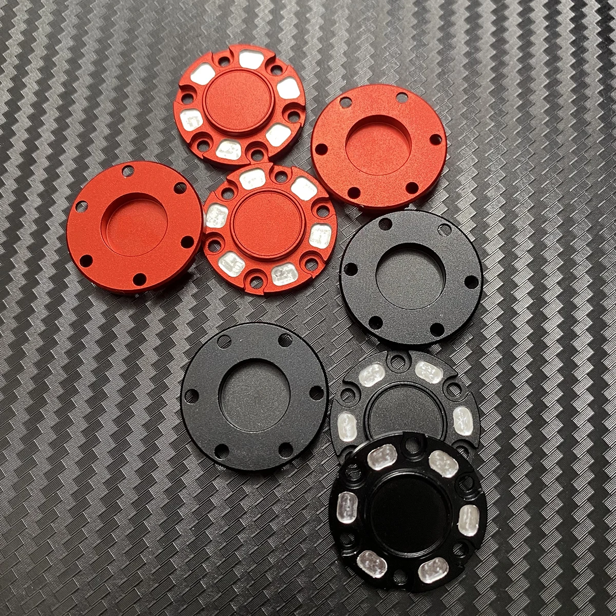 Accessori per la modifica della copertura del dado della ruota in metallo per parti di modifica del metallo del modello di auto telecomandata 1/12 H12Y H12P