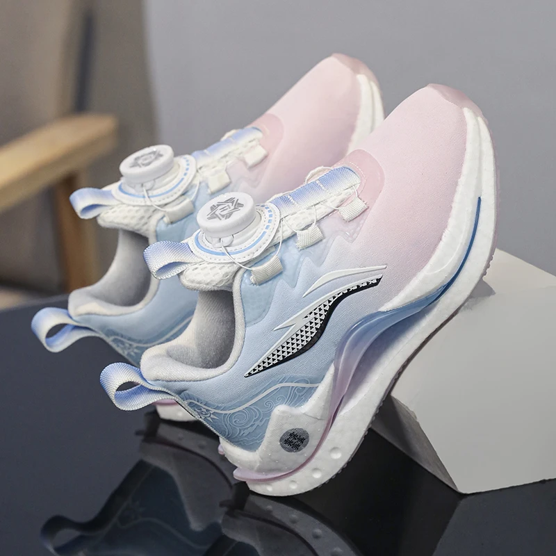 

Girls' fleece sports shoes, winter leather surface rotating buckle popcorn soft sole shock-absorbing children's running shoes