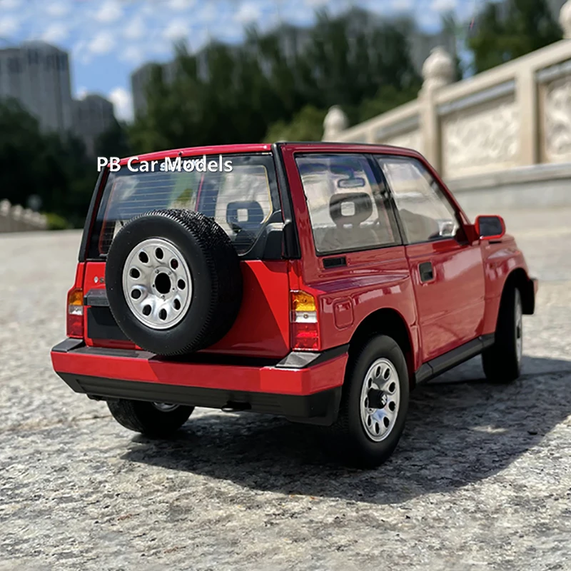 Original 1:18 Vitara Escudo Simulation Alloy Car Model Collection +small gift