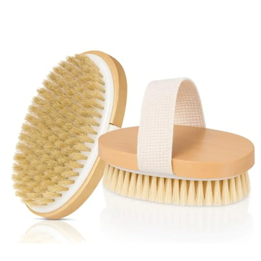 

Щетка для сухого тела из 2 штук с натуральной щетиной кабана и эргономичным хлопковым ремешком для ежедневного отшелушивания кожи. Улучшает текстуру кожи. Мин.