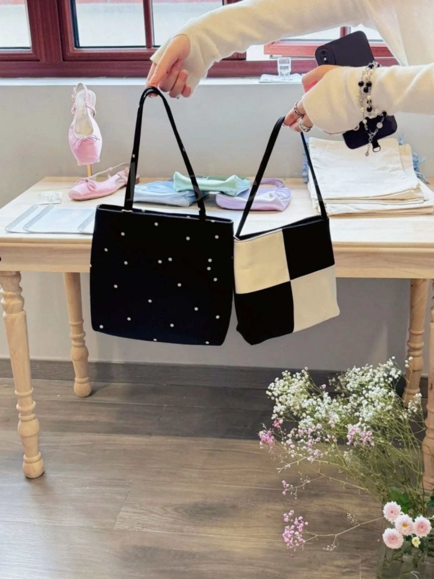 

Сумка Bla в горошек Hai, квадратная сумка в стиле ретро, сумка через плечо, сенсационная музыкальная партитура, атласный хлеб, большой размер, мягкое ацетатное волокно