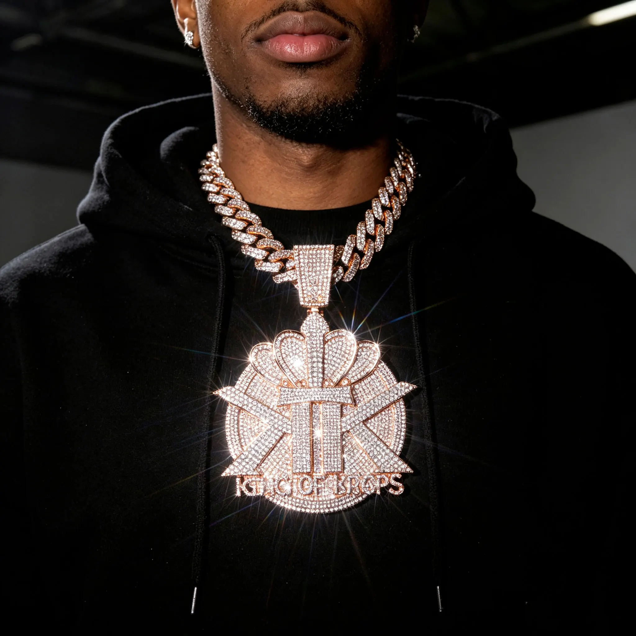 LYEE CYEE Shining Double K Letter Pendant, Two Color Crown Hip Hop Necklace, Fashion Rap Singer Street Accessories, Party Gifts Can be Paired with Cuban Chain Unique Jewelry