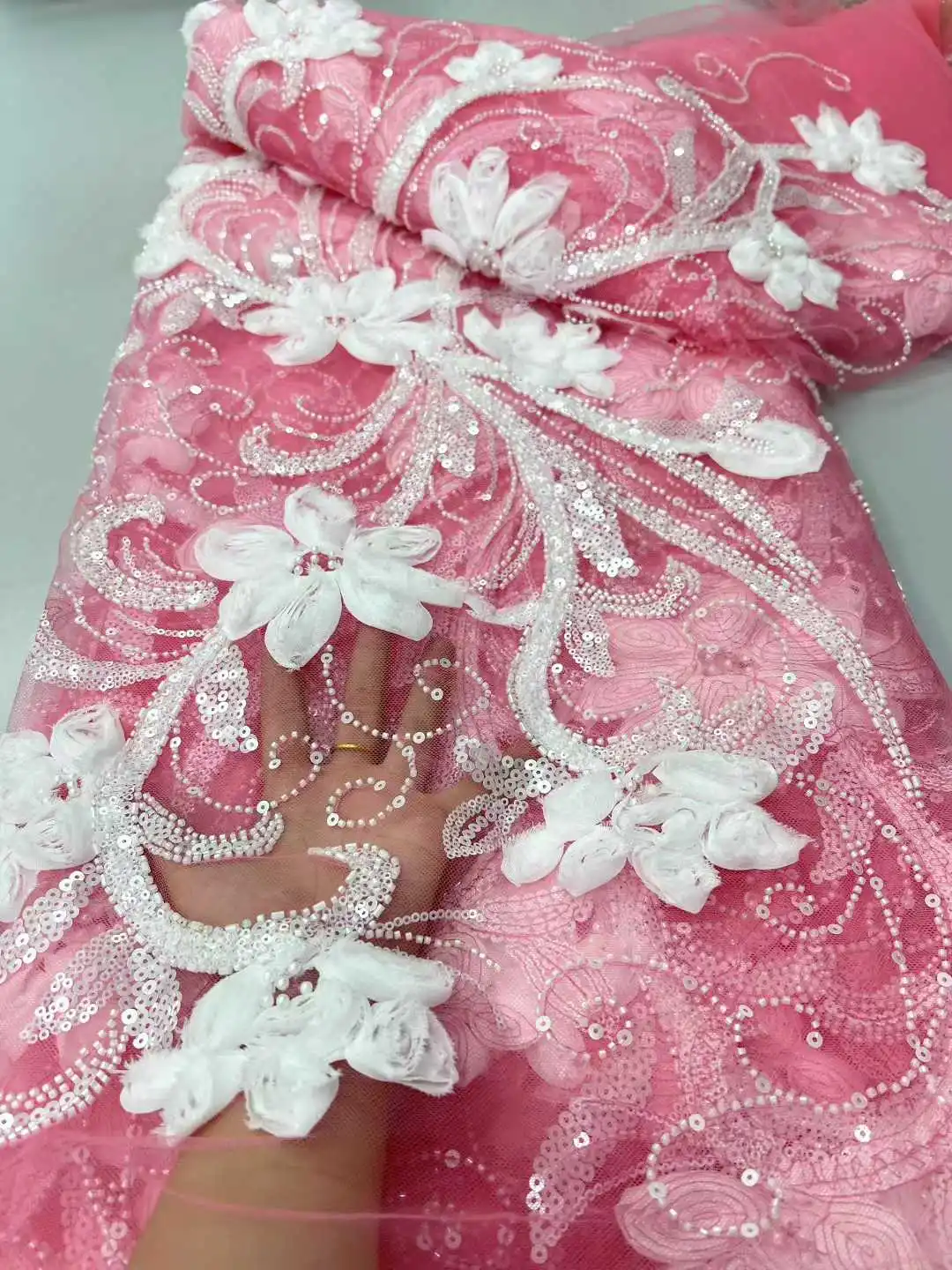 

2025 Latest High Quality African Nigerian 3D Lace With Sequins Fabric Wedding Groom Embroidery French Net Lace Fabric For Women