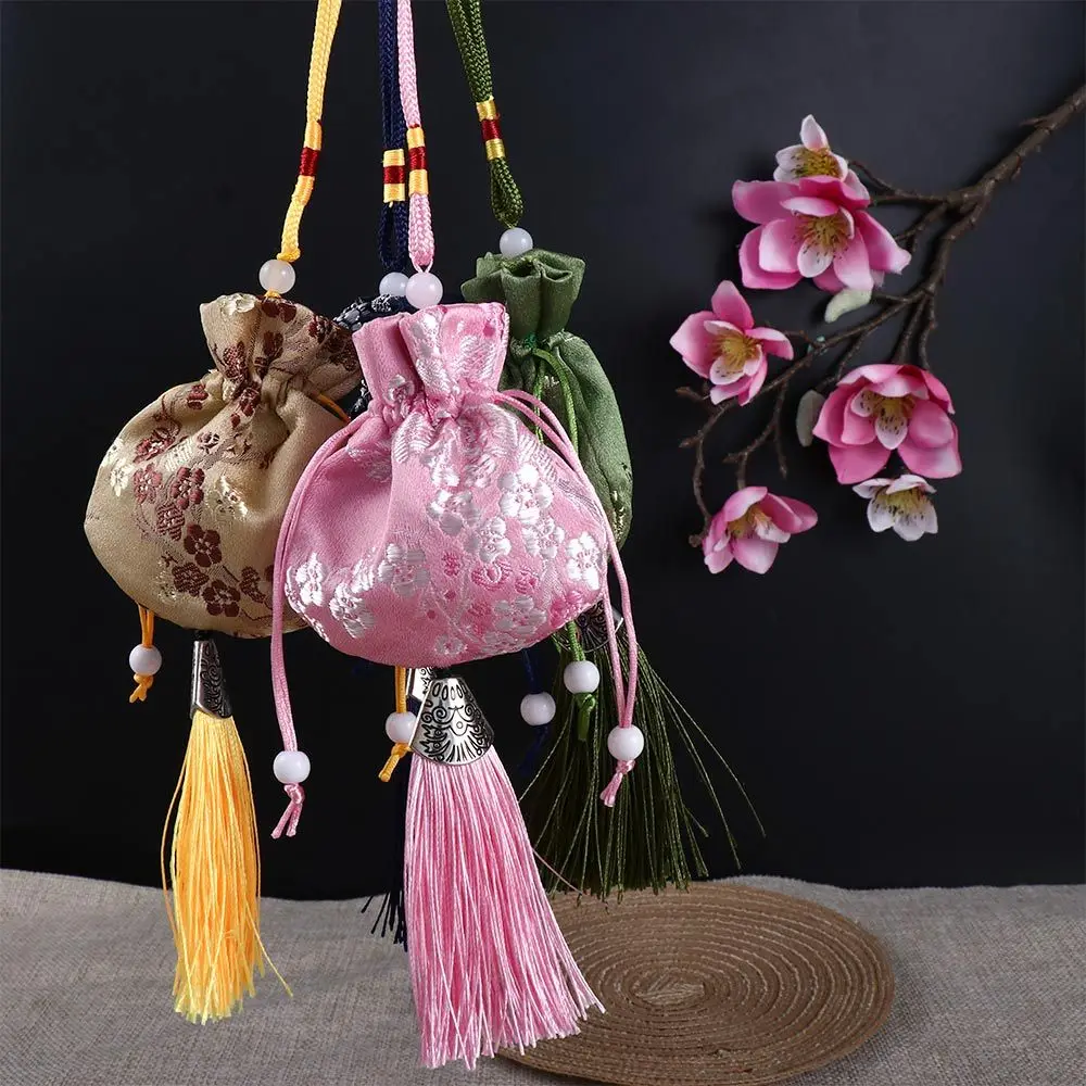 Plum Flower Pattern Graduation Gift Brocade Chinese Style Sachet Jewelry Storage Bag Dragon Boat Festival Bag Women Sachet