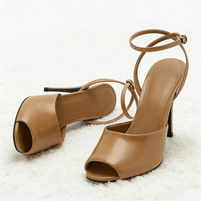

Коричневые женские босоножки на шпильке из мягкой кожи, сексуальные туфли с открытым носком и ремешком на пятке, модные дизайнерские туфли с регулируемым ремешком на щиколотке и пряжкой