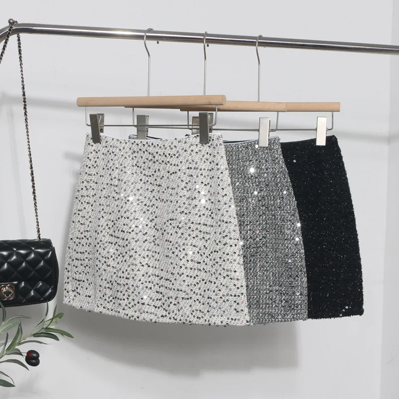 Silver glitter coarse tweed women's half skirt 2026 new spring/autumn small fragrance style high waist slimming short skirt