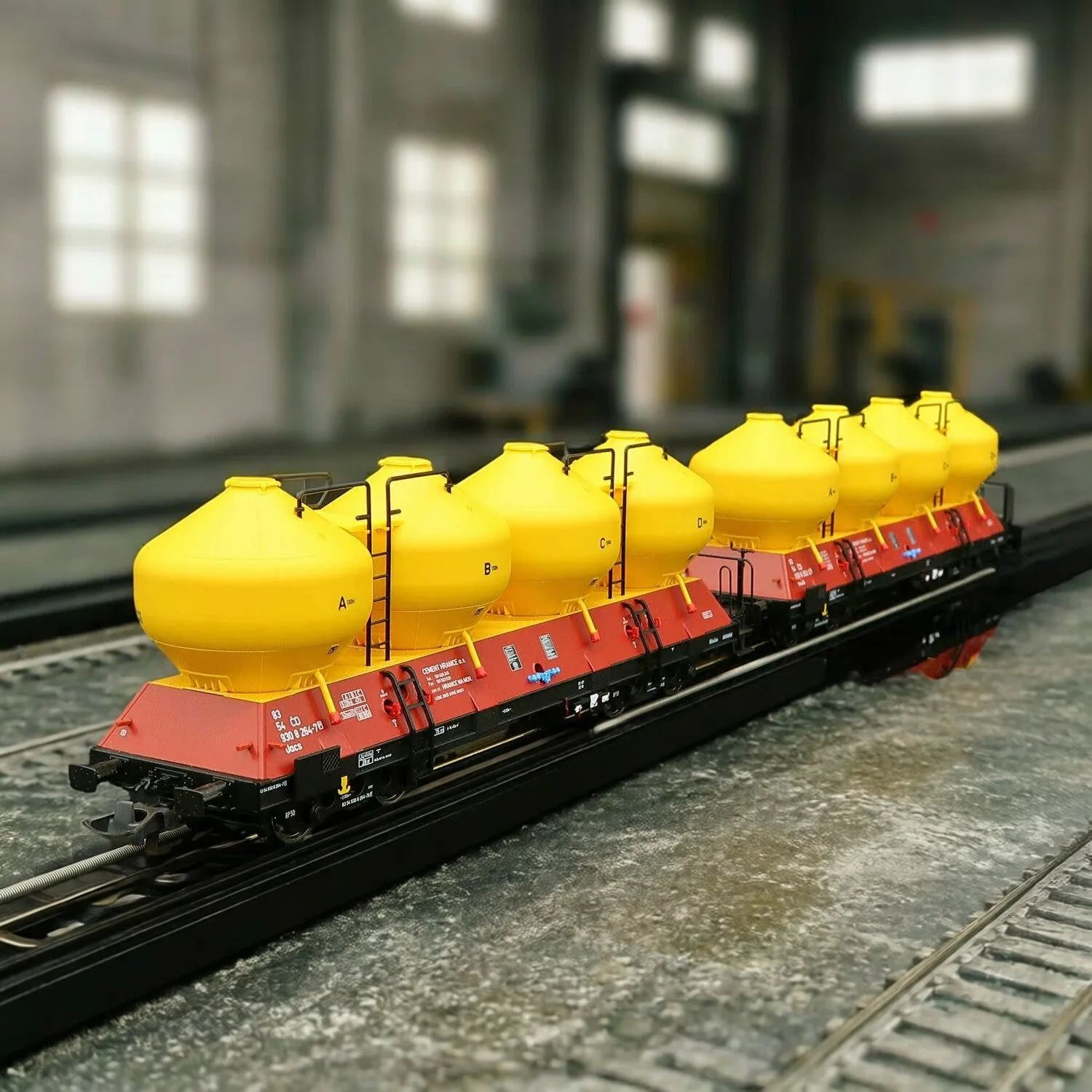 

ROCO HO 1/87 Model Train Silo Freight Car 77005 2 Car Model Car Collectible Decorative Item Toy Gift for Boys