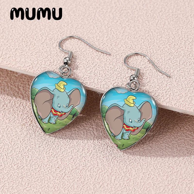 2024 New Dumbo Dangle Earring Little Elephant Heart Shaped Earrings Handmade Glass Dome Jewelry Gifts Fans