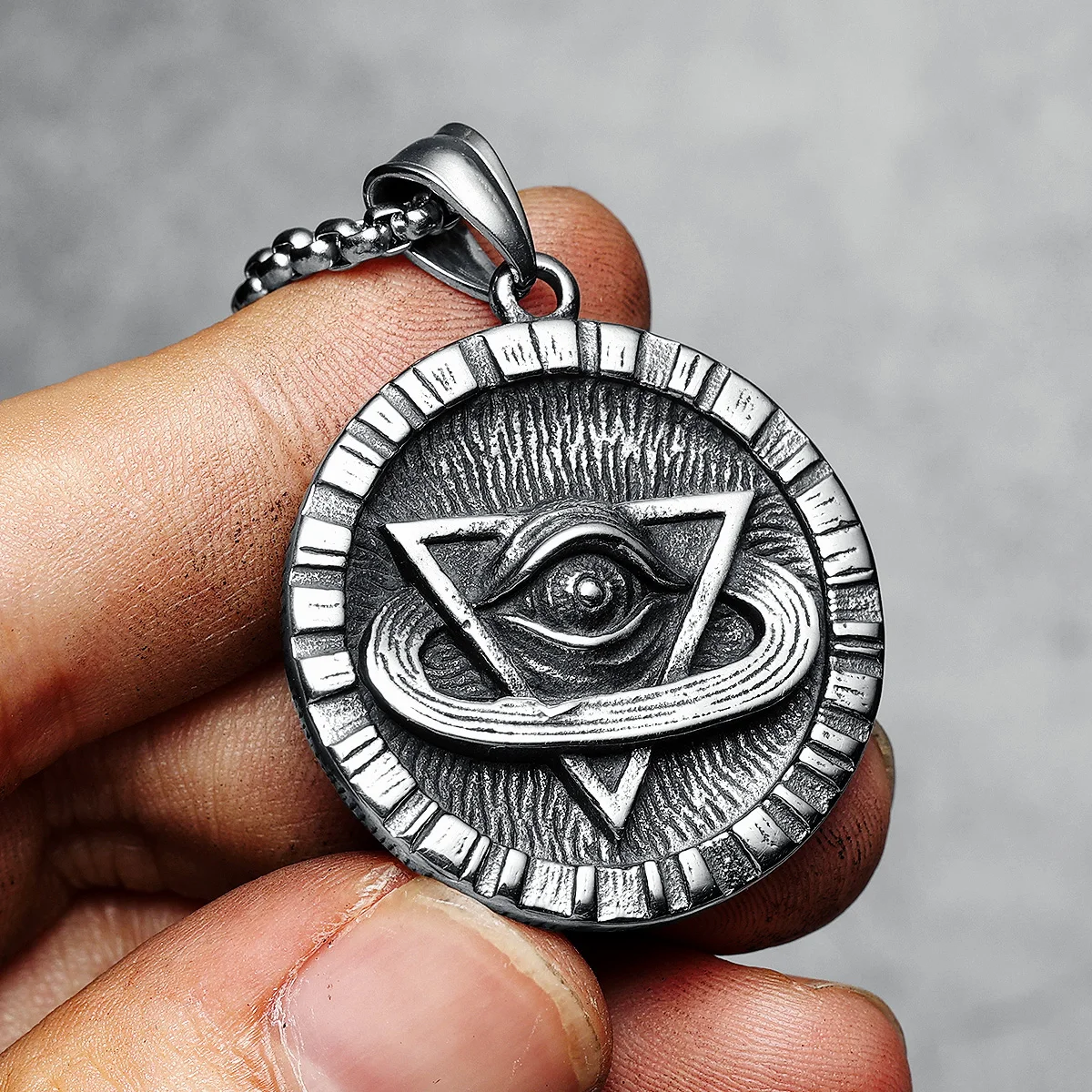 Illuminate Eye Pendant Men Necklaces 316L Stainless Steel Triangle Intelligent Chain Punk Rock for Friend Male Jewelry Best Gift