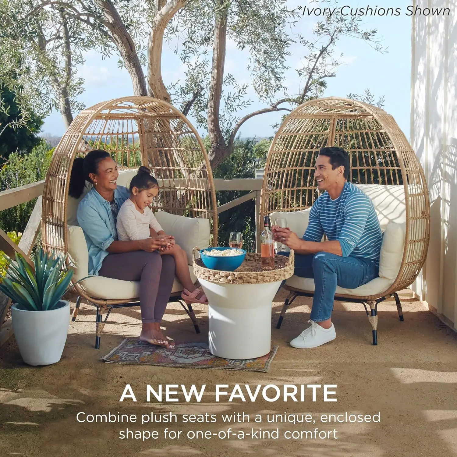 Sedia per uova in vimini, lettino per interni ed esterni con 4 cuscini, struttura in acciaio, capacità 440 libbre - Nero