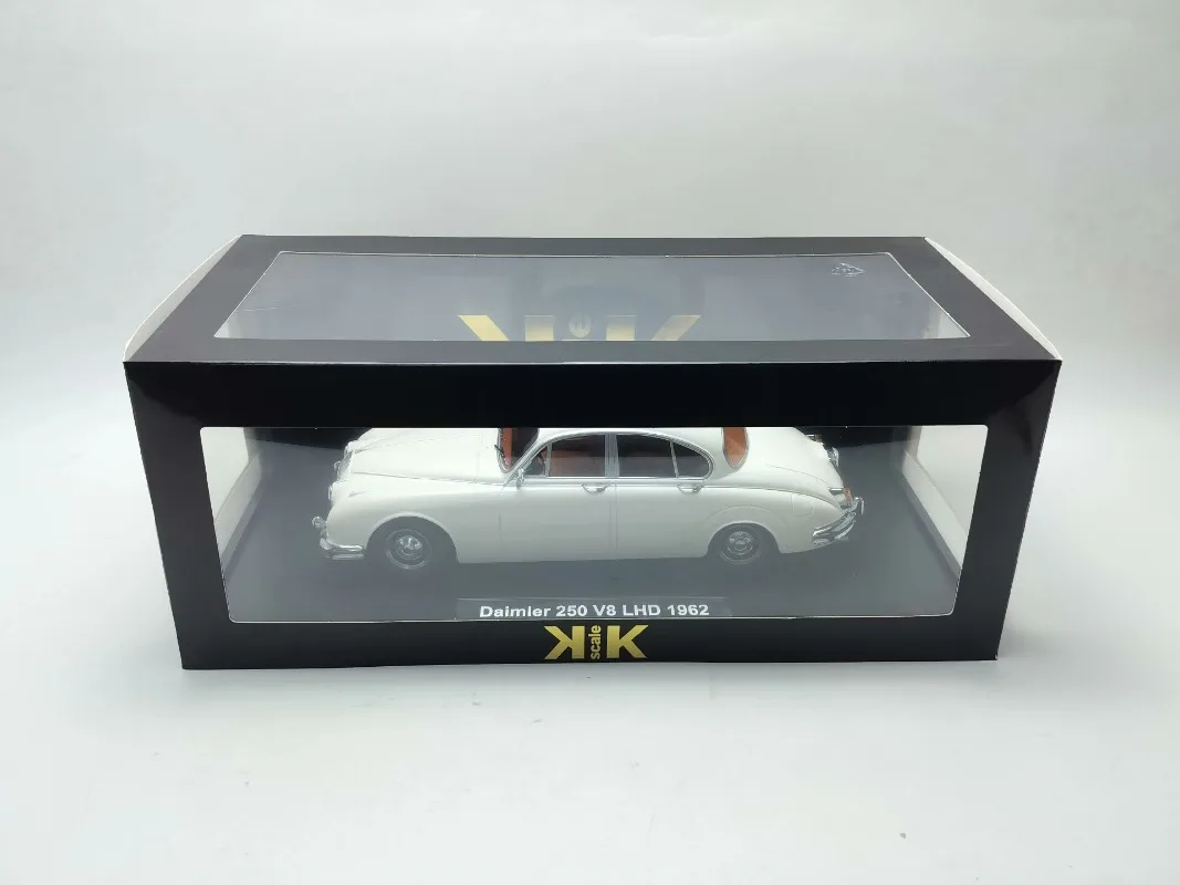 KK دييكاست 1/18 مقياس جاكوار سبيكة نموذج سيارة جاكوار ديملر 250 V6MKII 3.8LHD الأبيض اللعب المركبات لعب لصبي هدية الصندوق الأصلي
