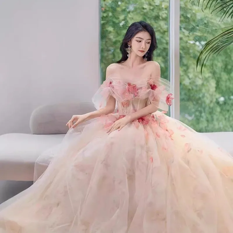 Women's High Quality Luxury Sweet Three Dimensional Flower One Shoulder Small Tail Wedding Dress Bridal Banquet Evening Dress