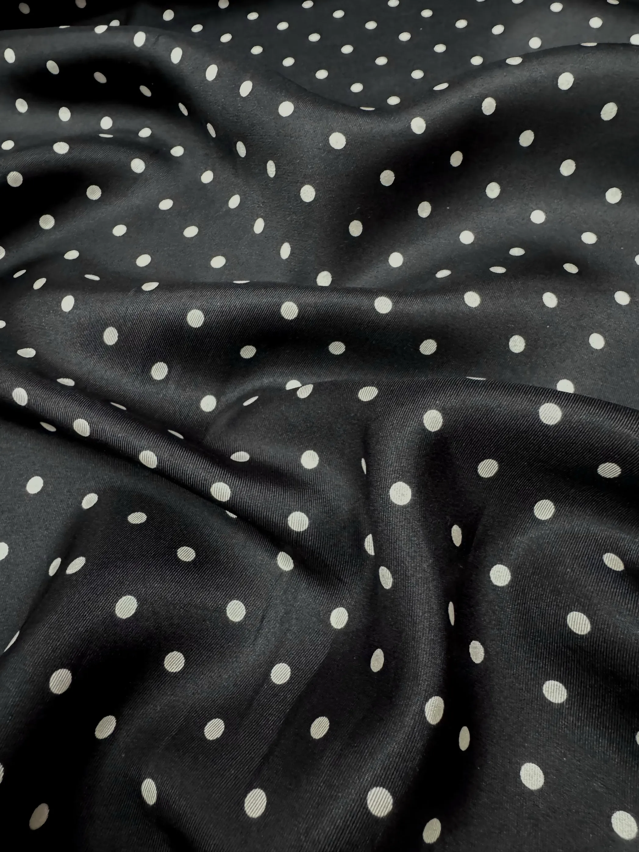 1 meter 100% Mulberry Silk 19 momme Twill Silk Fabric Black Small Points Printed 135cm 53" wide by the yard JX230