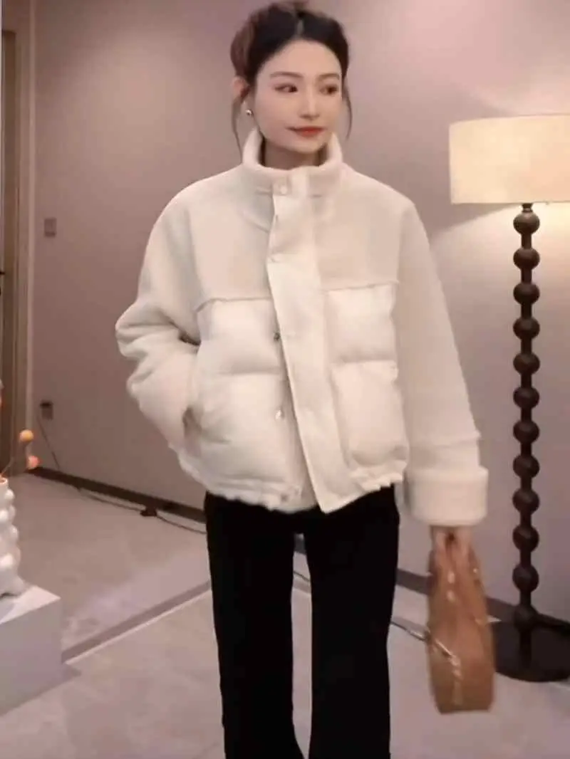 

Утепленная хлопковая куртка с воротником из овечьей шерсти, женская, маленького размера, зимняя, новая модель, с воротником-стойкой, теплая, в корейском стиле, свободного кроя