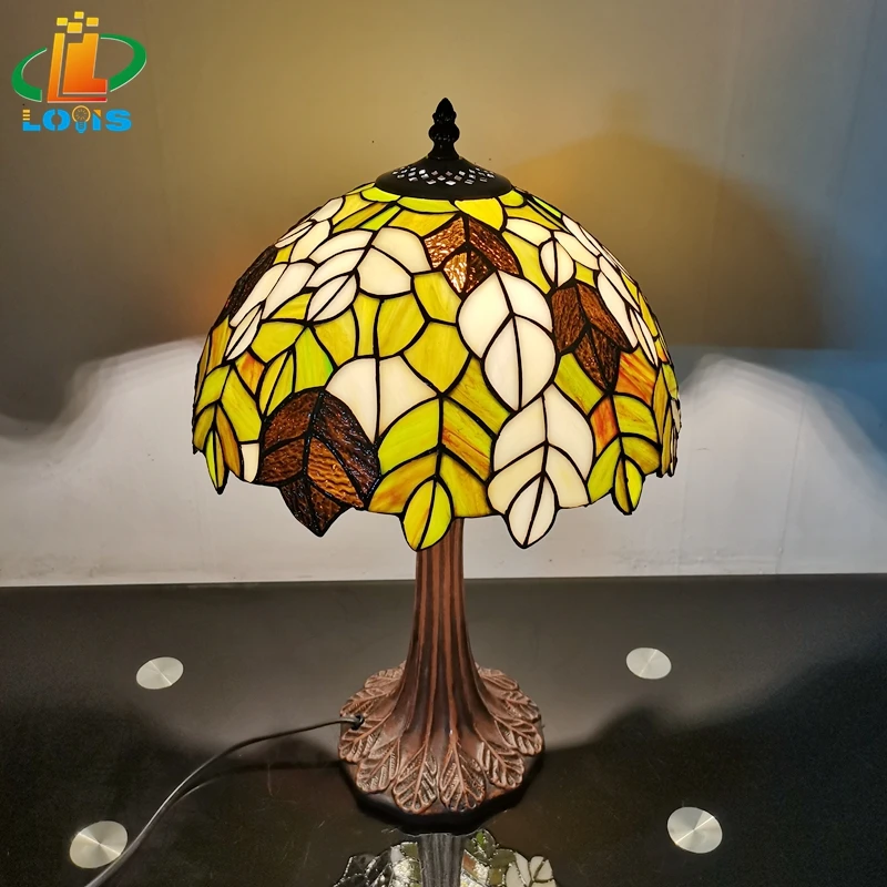 30CM European Leaf Glass Desk Lamp Tiffany Style Bar Bedroom Bedhead Reading Room Light Retro Nostalgic Art Gift Lighting