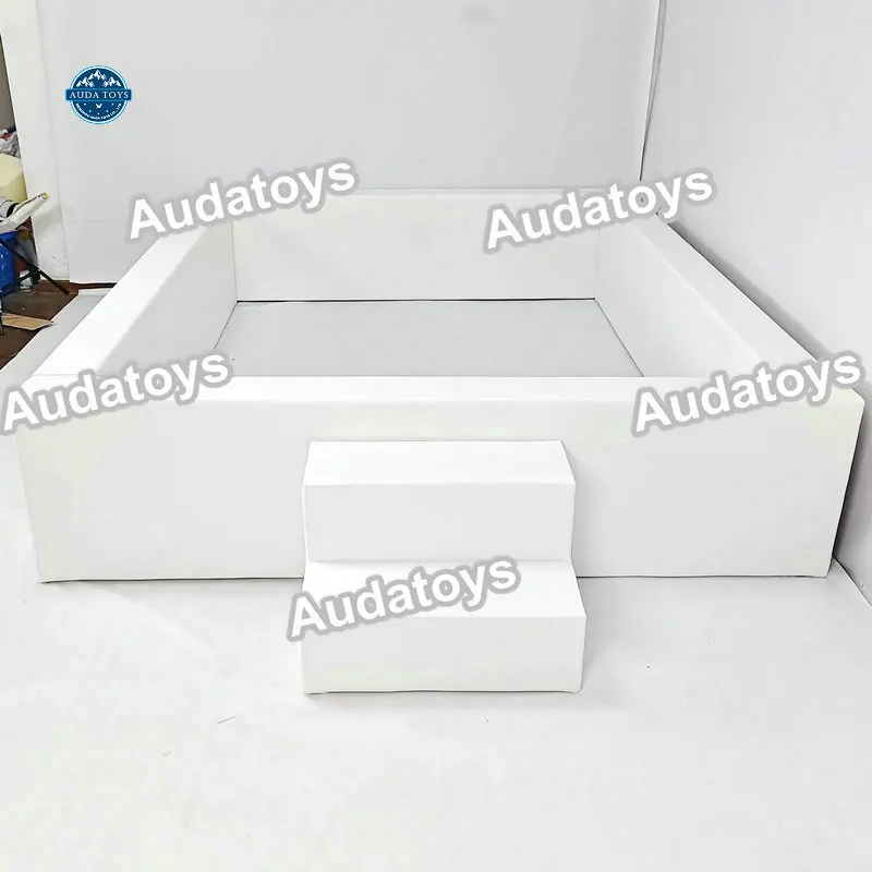 Rainbow Style Indoor/Outdoor Playground Equipment Colorful Soft Play For Kids 500kg Capacity For Shopping Malls