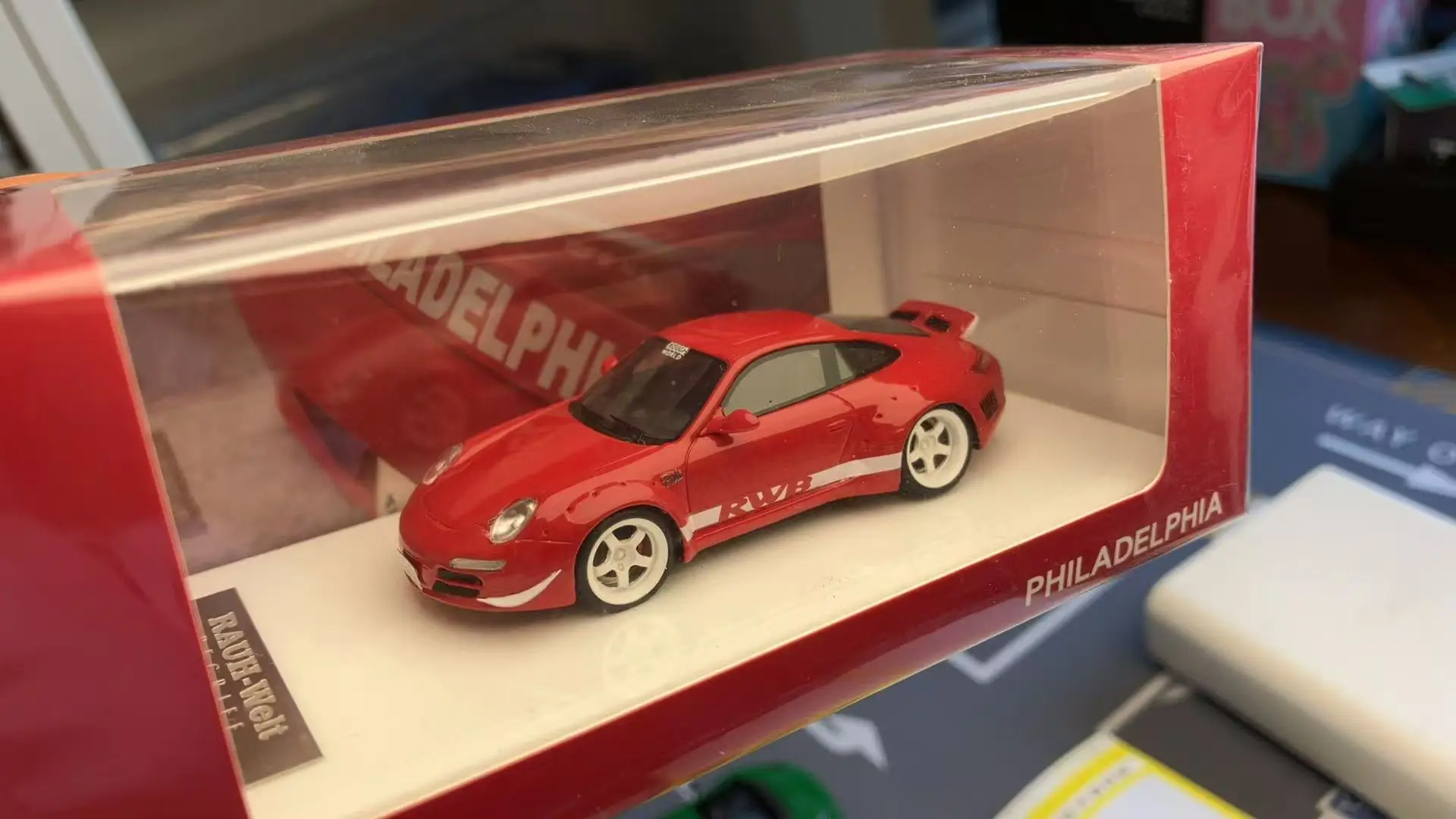 

RWB 1:64 RWB 997 PHILADELPHIA Super Car Collection Limited Edition Hobby Toys