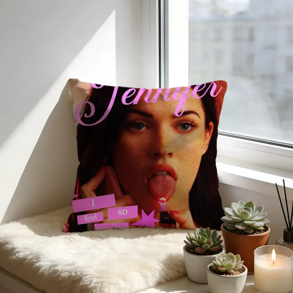 

Jennifer's Body Cushion Cover Cozy Velvet Throw Pillow,Soft Warm Cushion For Sofa & Bed
