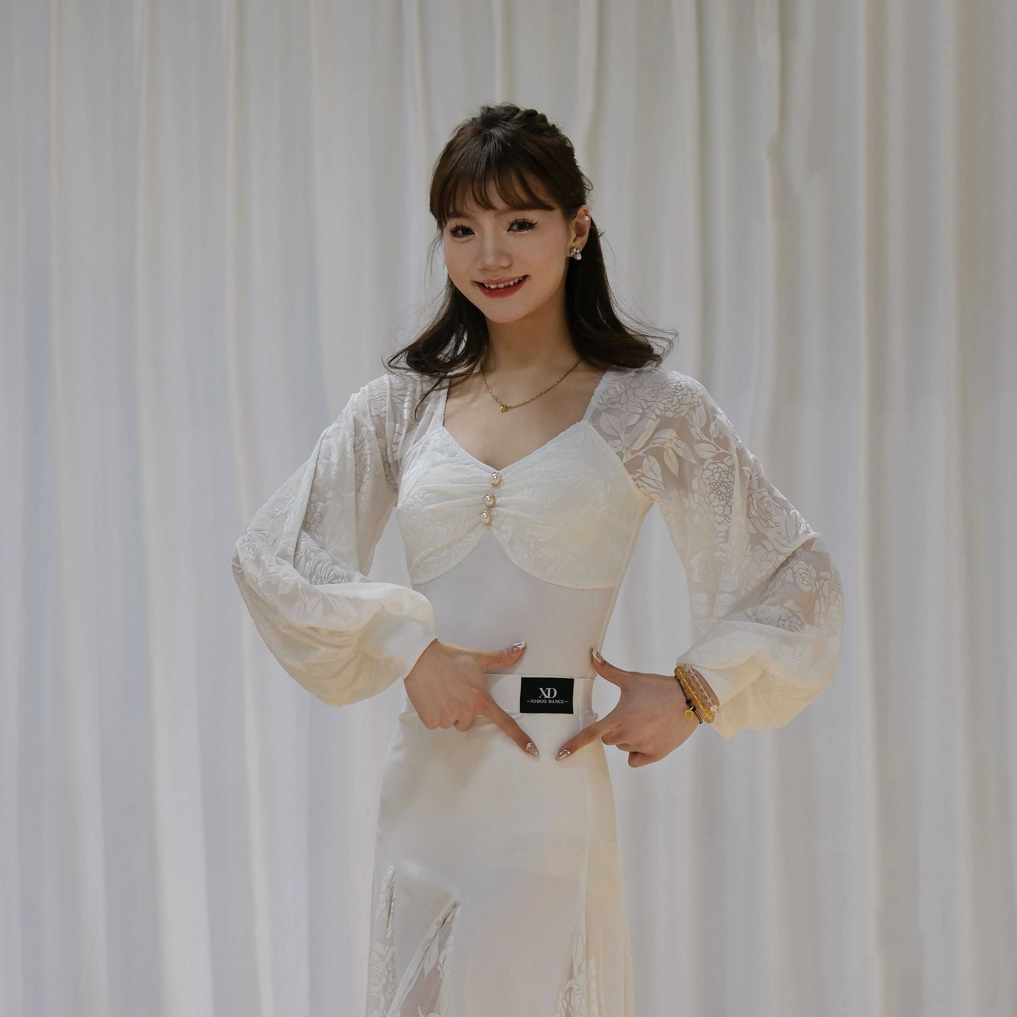 New Waltz Dance Costume Ballroom Dance Performance Clothes White Lace Long Sleeves Tops Tango Dance Skirt Practice Dress BL18960