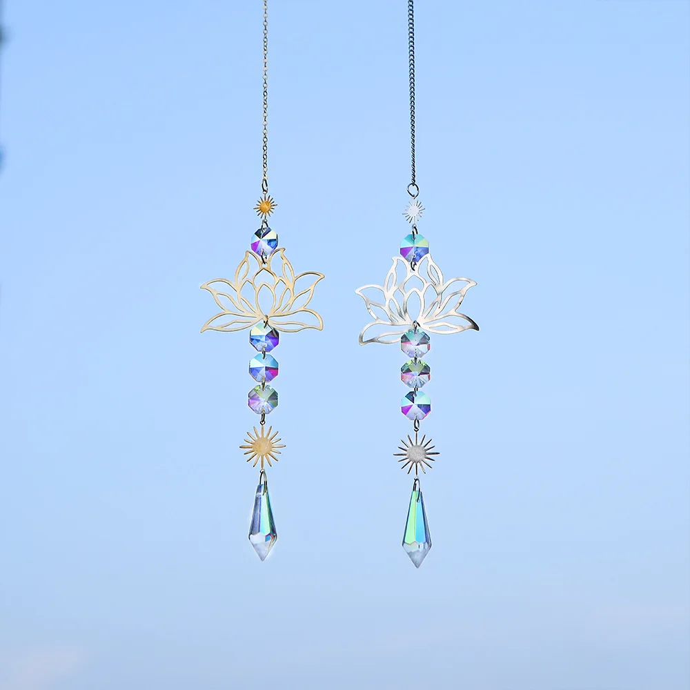 D9 Suncatchers Lotus Pendant Crystal Prism Window Wind Chimes Hanging Rainbow Maker Amulet Garden Decor Car View Mirror Charms