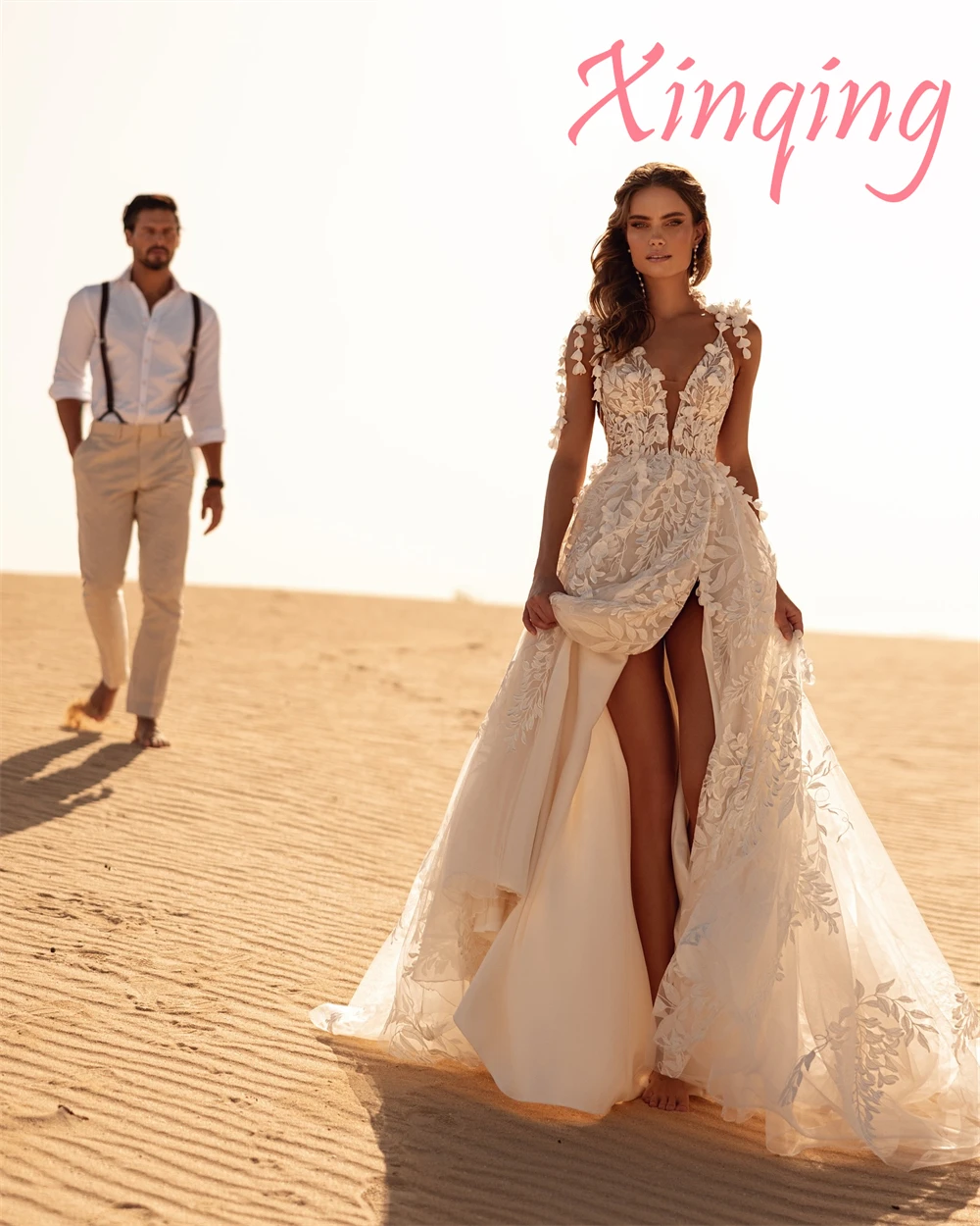 Maßgeschneiderte exquisite Tüll-Brautkleider für die Schwerindustrie, luxuriöse, ärmellose Boho-Brautkleider mit V-Ausschnitt, erdiges Hochzeitskleid