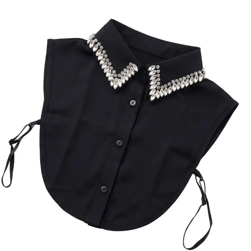 39BD Detachable Pointed Collar Panel for Commute Layering and Outfit Update