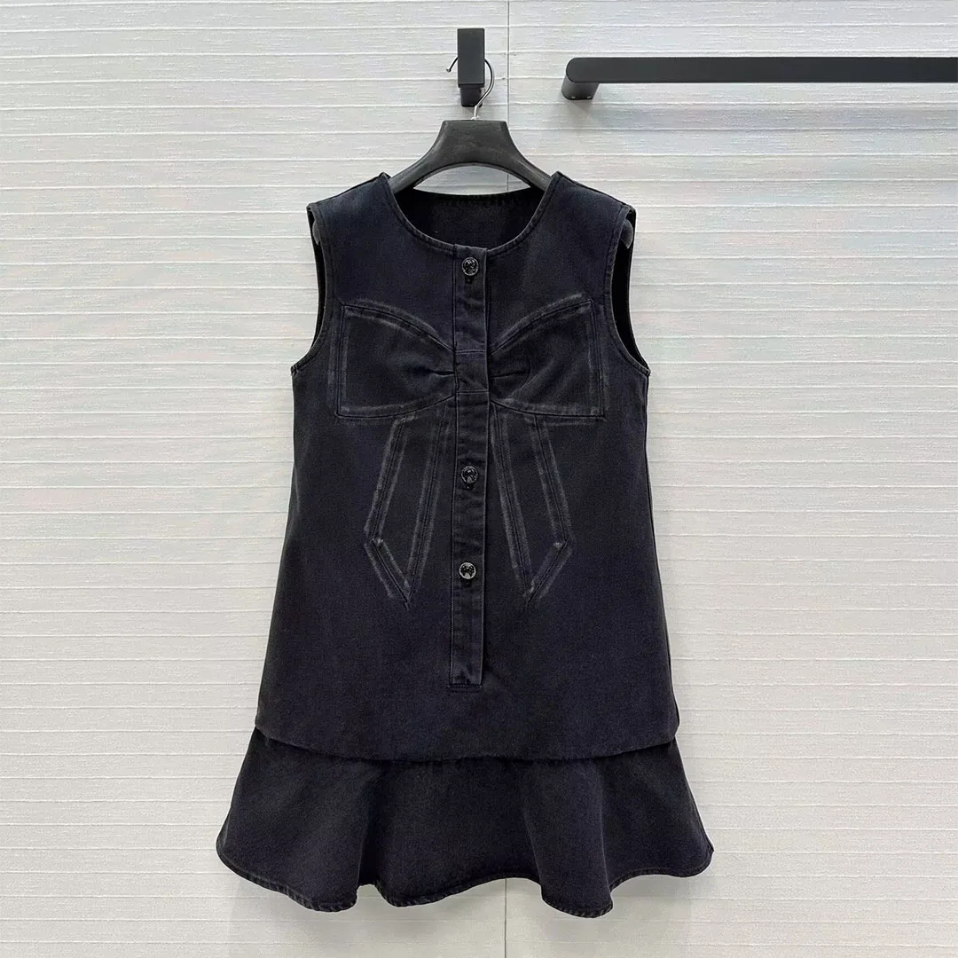 

New Spring Vintage Denim Hot Mini Dress Women O-Neck Single Breasted Sleeveless Embroidery Bow Pattern Cute Ruffles Tank Dresses