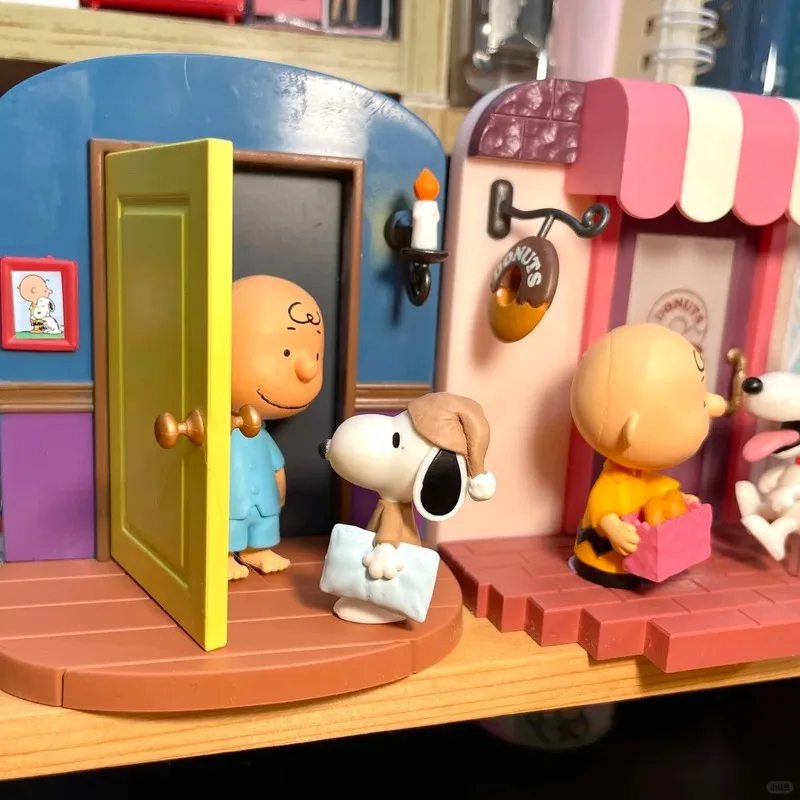 Asli Ulang Kisah Gerbang Snoopy Adegan Miniatur Kotak Buta Model Versi Q Mainan Koleksi Hadiah Liburan Super Lucu