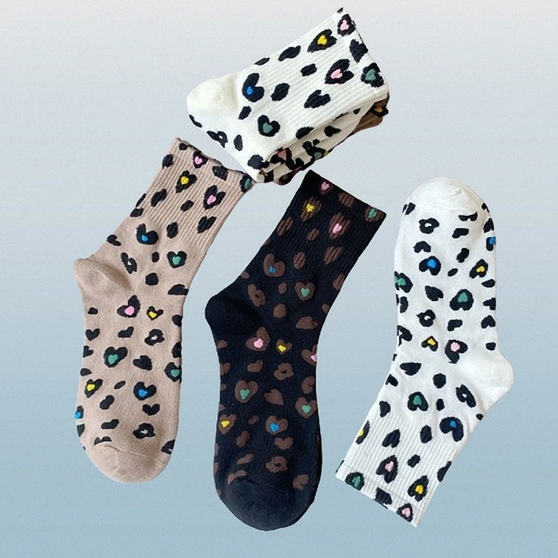 Chaussettes mi-mollet respirantes à imprimé léopard pour femmes, chaussettes mignonnes, confortables, amour, haute qualité, nouvelle tendance de la mode, 3/6 paires