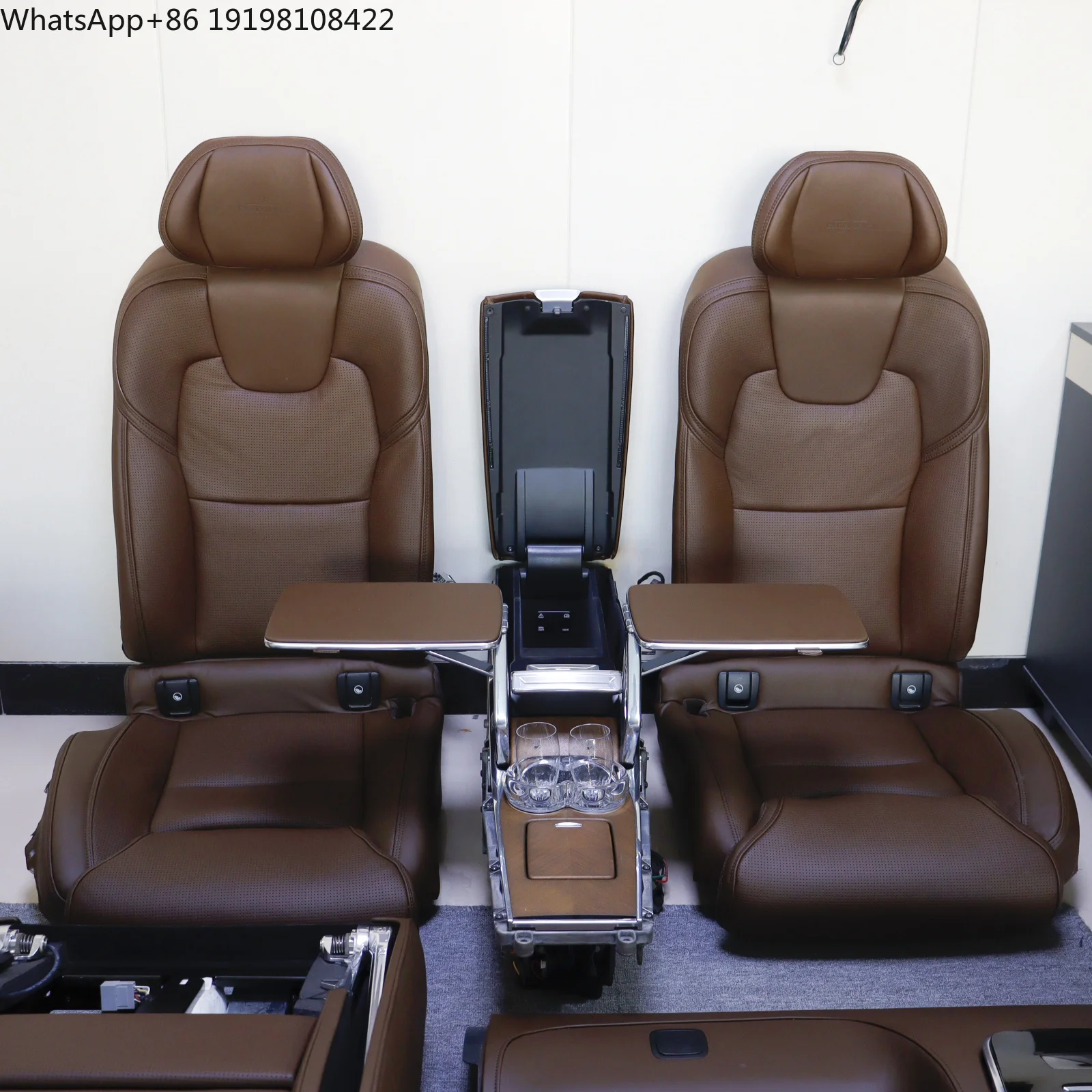 For Volvo S90 T8 E Drive Hybrid Honor Edition Full Set 3-Seater Car Seats with Footrests Made of Leather