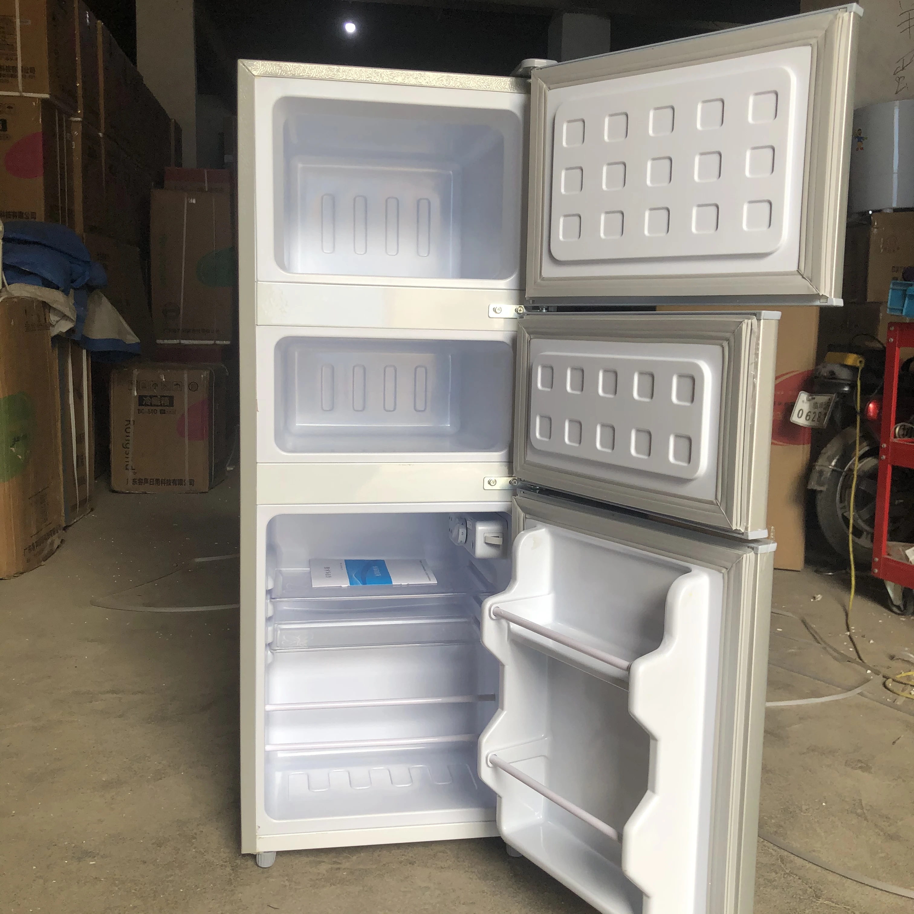 D 57L 기숙사나 임대주택에서 1인용 저가형 미니냉장고 냉동냉장고