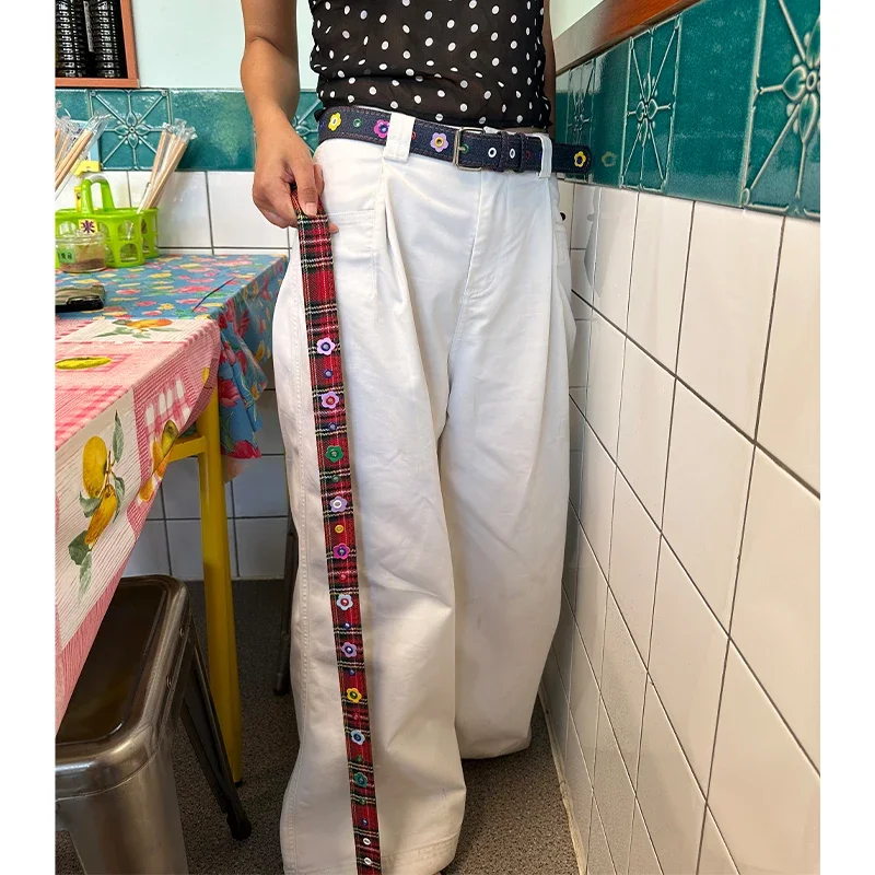 ELFSACK Women's Y2K Denim Belt with Colorful Flower Embroidery, Vintage Decorative Waist Strap for Daily Street Outfits
