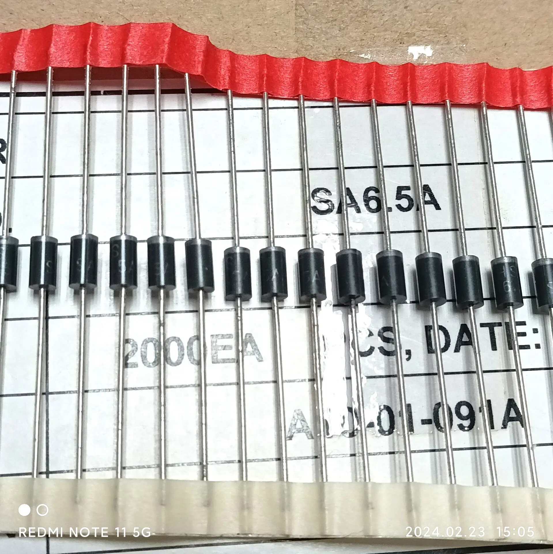 20PCS  SA5.0A/6.0/6.5/7.0/7.5/8.0A/CA Unidirectional TVS Bidirectional DO-15 Transient Diode
