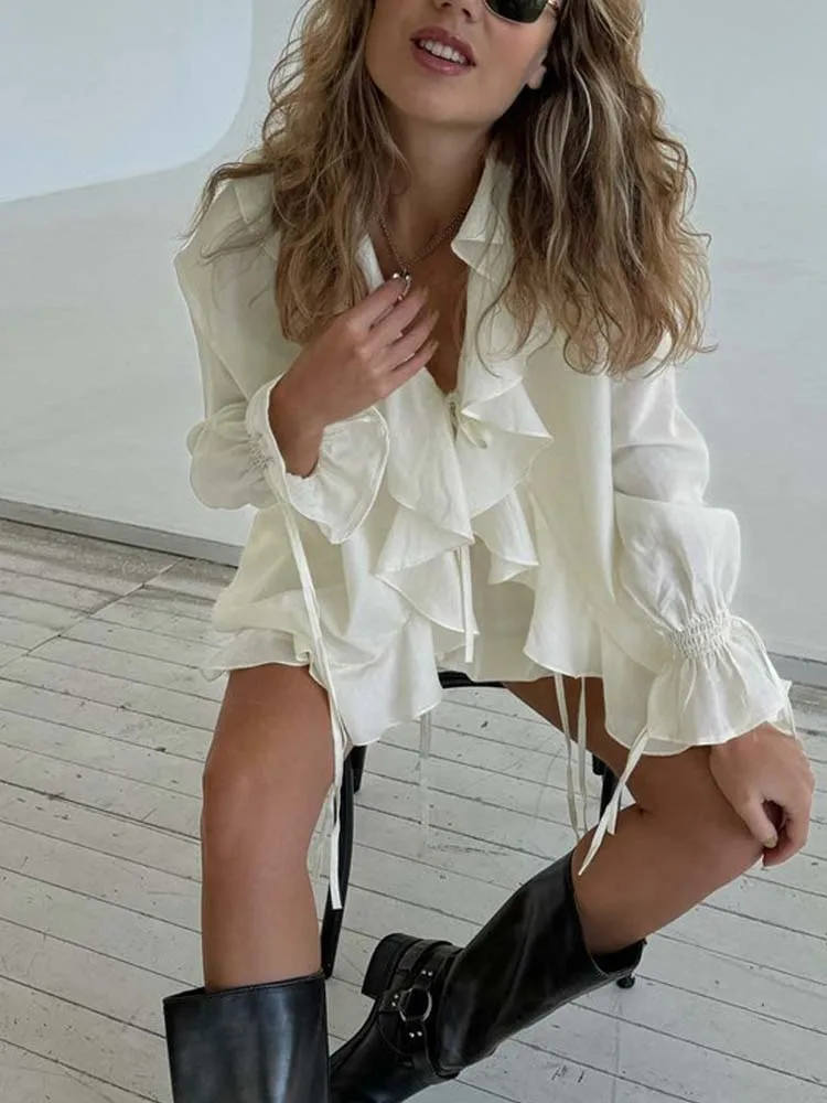 Heinene Style français solide manches évasées col en v à volants cravate chemise et ensemble short et haut femmes élégant bureau tenue décontractée automne 2025