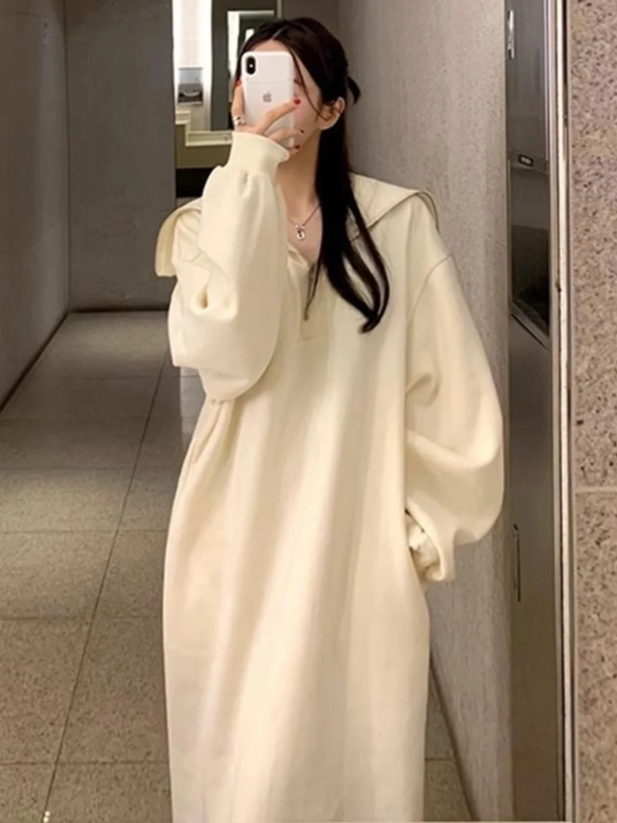 Extra Large 50.00kg Idle Sle Dress Women Autumn and Winter Fleece-lined Loose Meat Covering Sailor Collar Mid-Length Sweat...