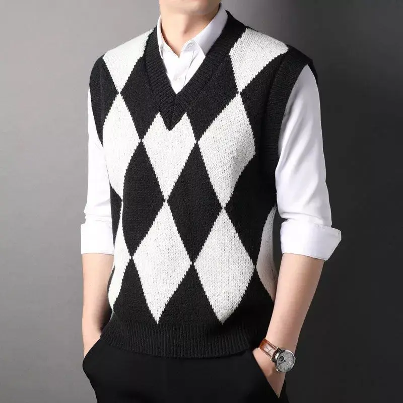 Fashion V-Neck Casual Geometric Vest Sweaters Mens Clothing 2024 Spring New Loose Knitted Korean Pullovers All-match Tops