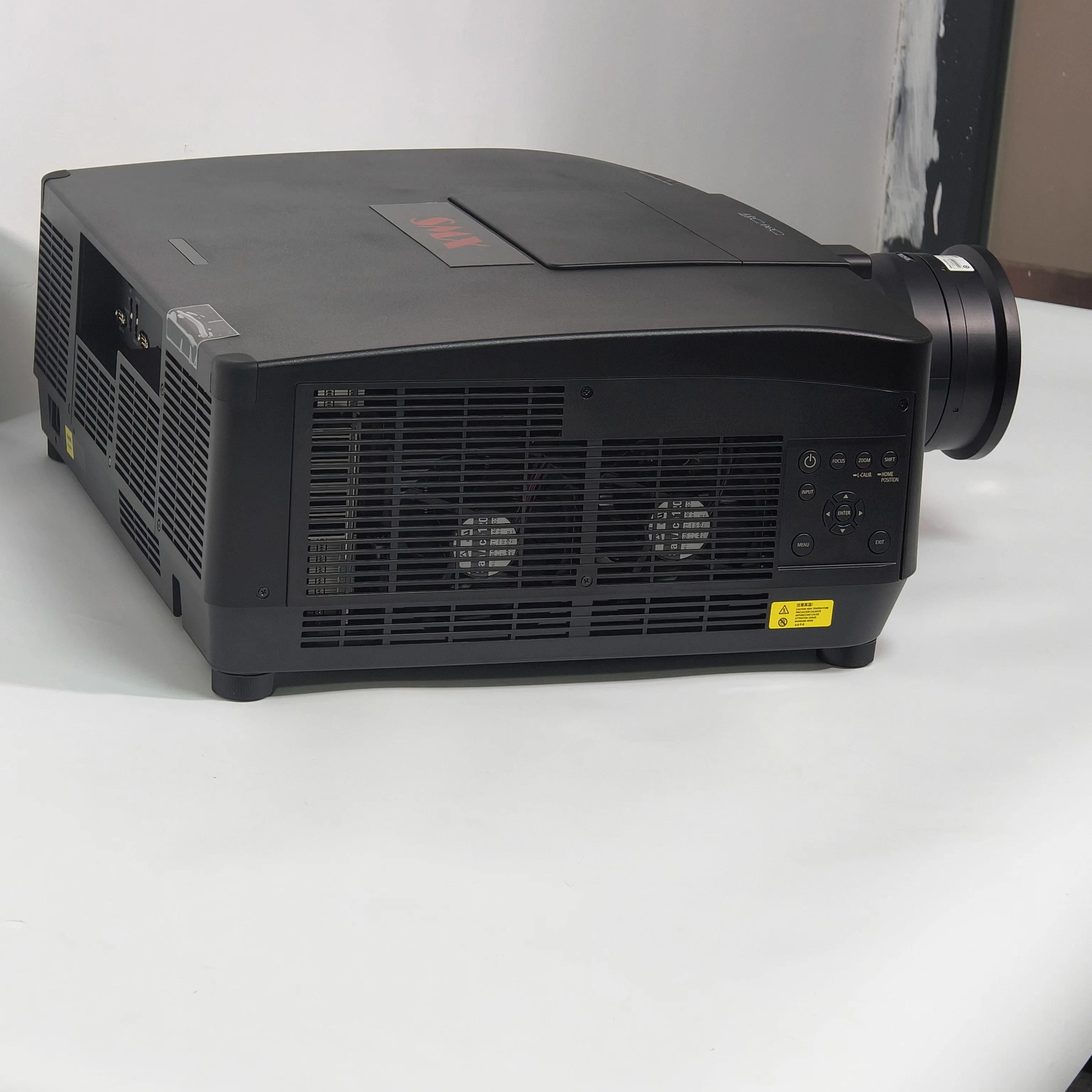 20,000-lumen 4K High-definition Laser Projector Suitable for Large Venues and Outdoor Architectural Screens