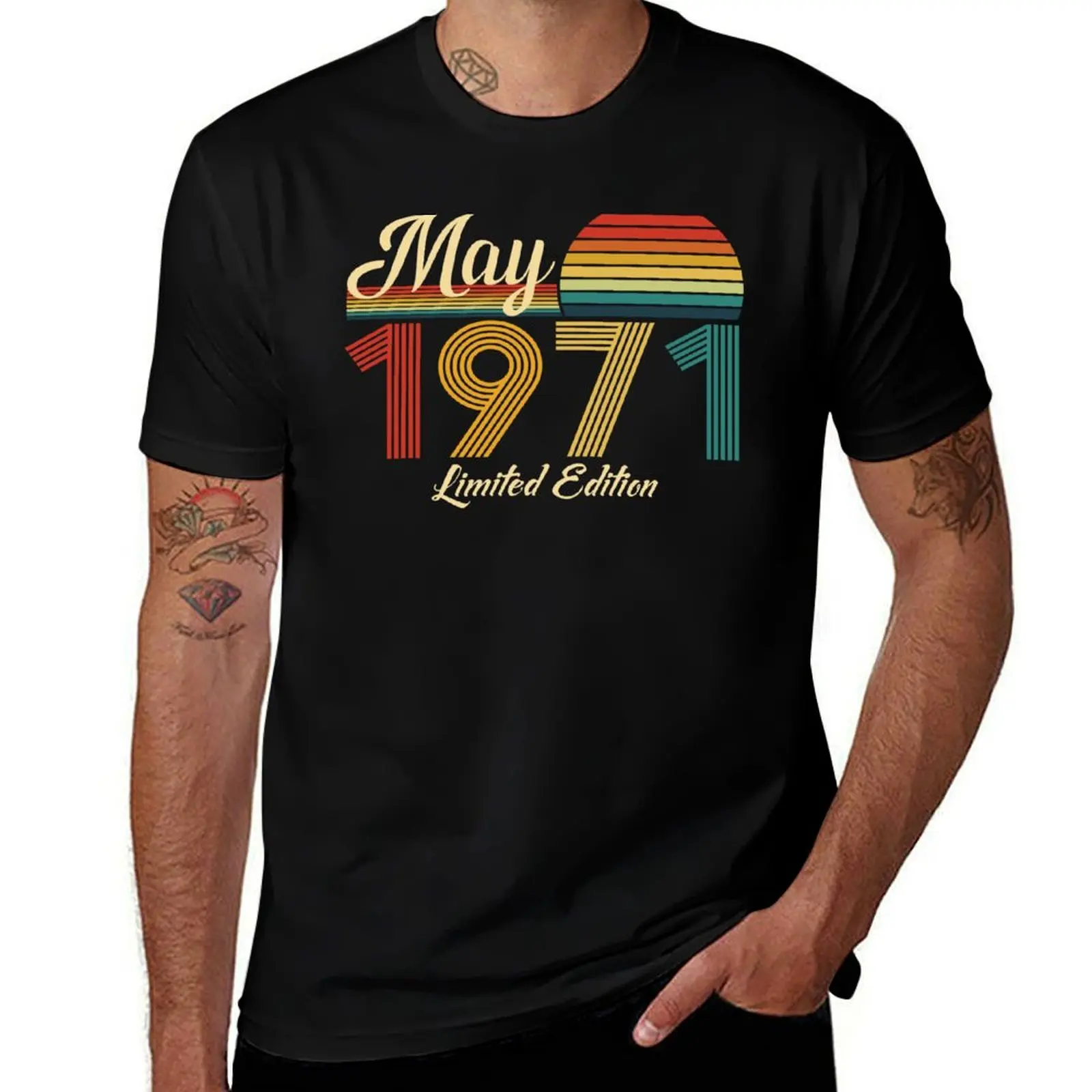 May 1971 Years Of Being Awesome Limited Edition Since Old Vintage Tees T-Shirt Stylish Print Short Sleeve Tee