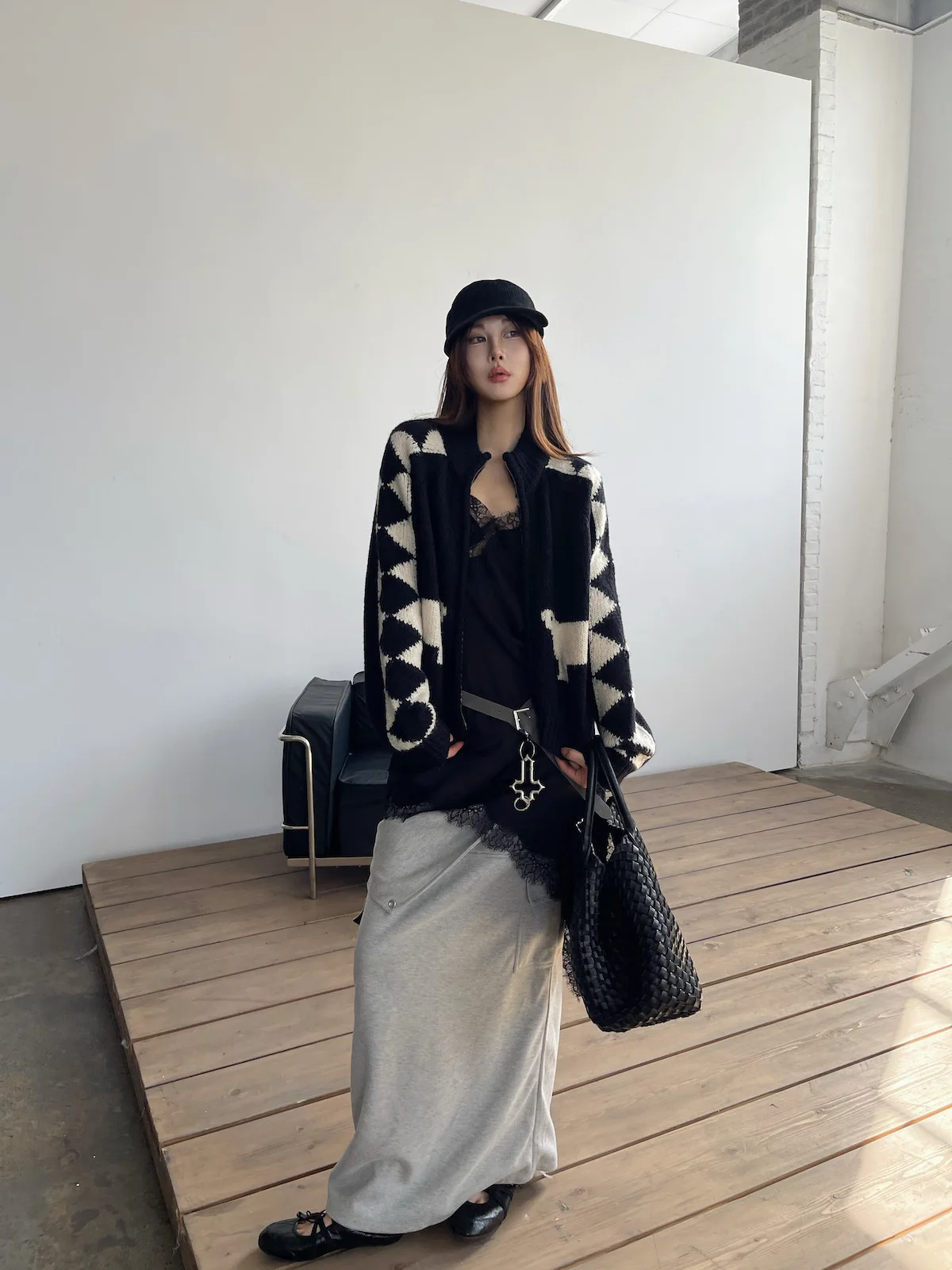 

Вязаный кардиган Sermeet в корейском стиле для женщин, свободного кроя, на молнии, с геометрическим узором и цветовыми блоками, весна 2026, новинка