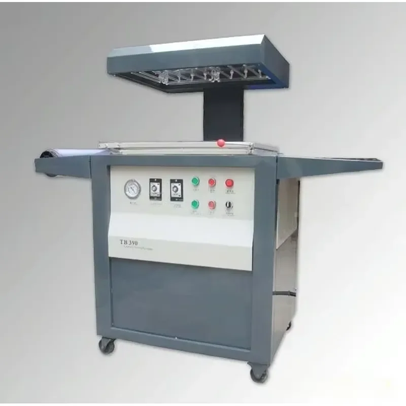 High Speed Automatic Board Vacuum Heat Sealer Film Cardboard Packaging Machine for Hardware Tools Screw Battery Parts view 6