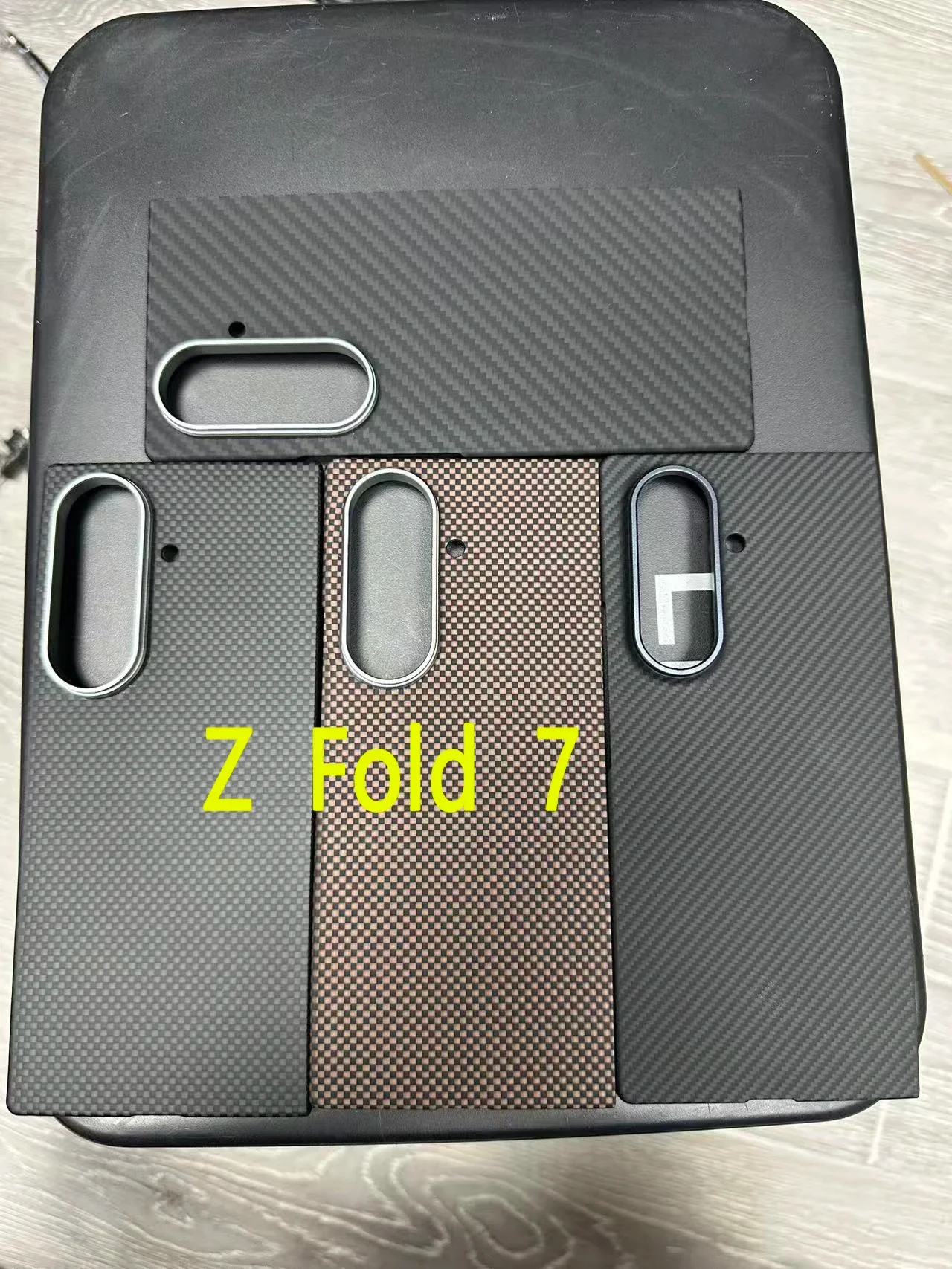 

Carbon Fiber Aramid Magnetic Case For Samsung Galaxy Z Fold 7 For Magsafe Case Magnetic Shell Cover Mobile Phone Accessories