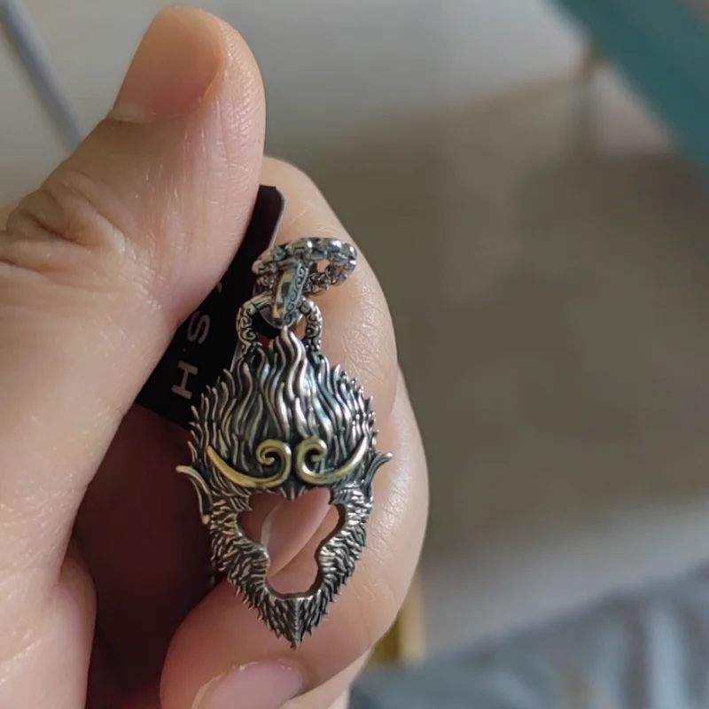 

В наличии Monkey King Sun Wukong Высококачественный кулон в подарок с маской из чистого серебра, классический шарм, коллекционная подарочная серия, украшения