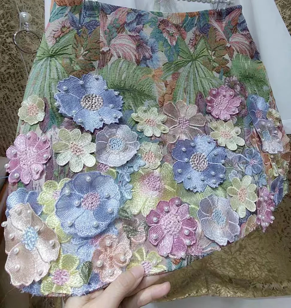 New In 2025 Autumn Luxury Jacquard Embroidered Beaded Half Skirt Short Mini Faldas Woman Clothes