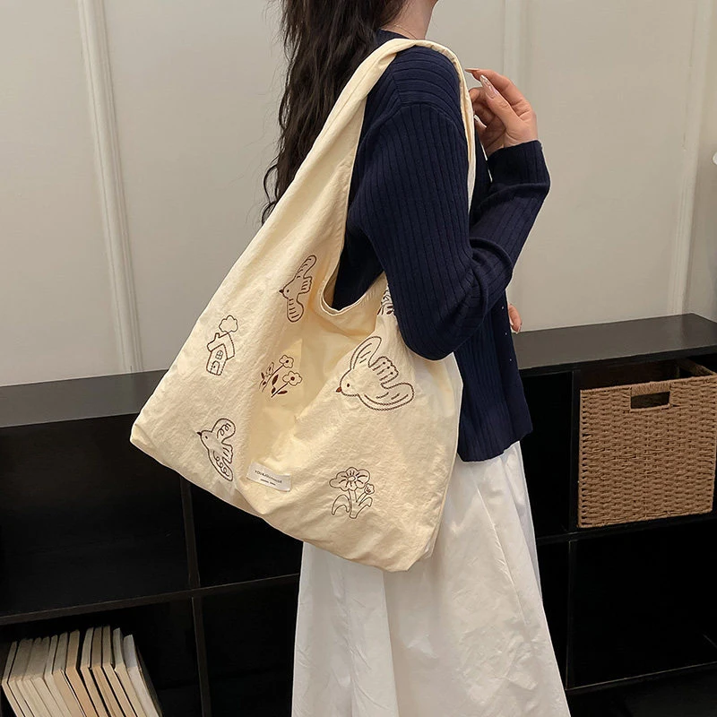 2026Summer new niche bird embroidery underarm bag for women, large capacity, versatile, lightweight, quick-drying nylon canvas b