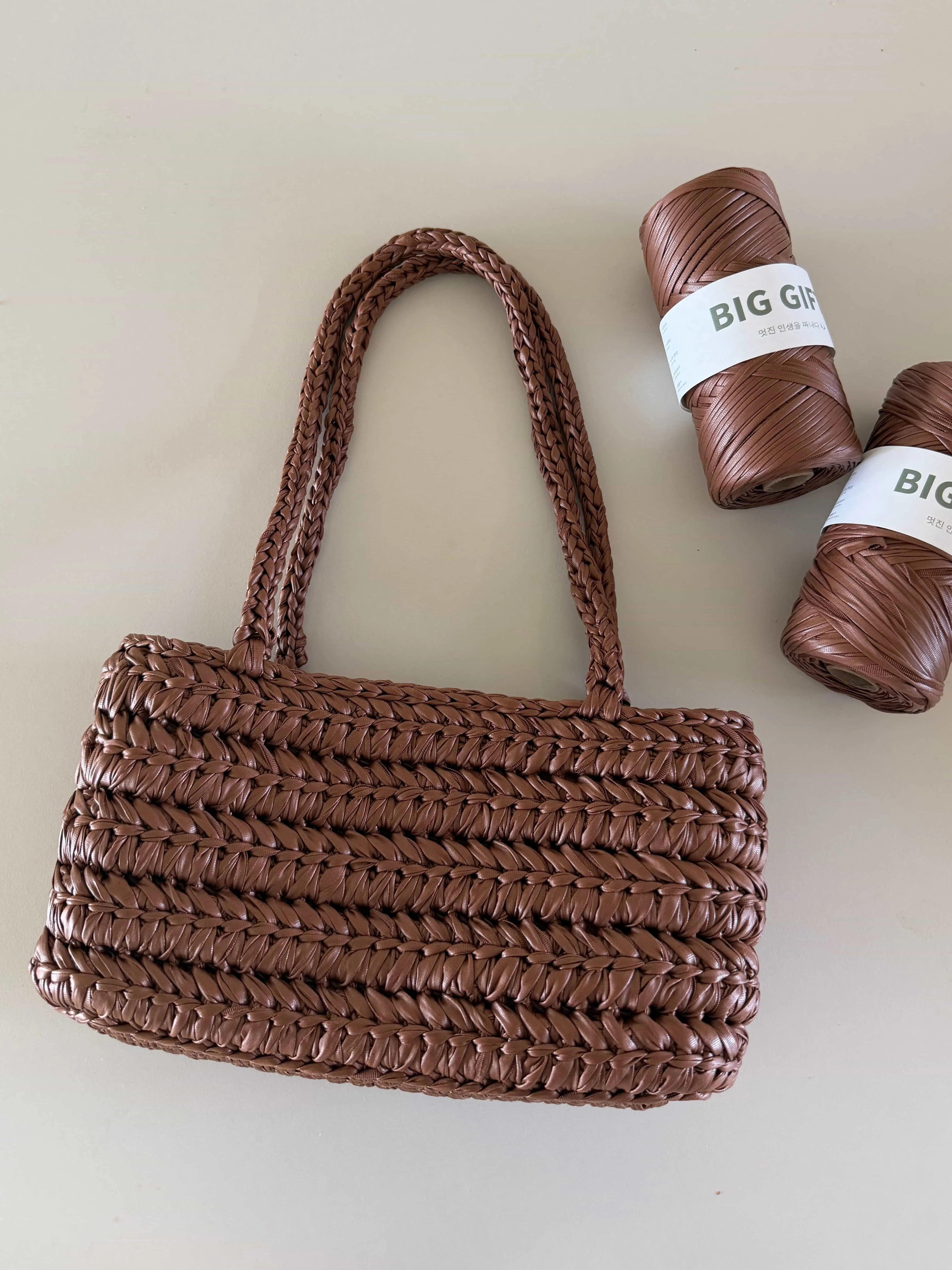 handmade-leather-shoulder-bag-diy-crocheting-material-kit-autumn-wind-single-shoulder-bag-rectangular-shape-advanced-level-craft
