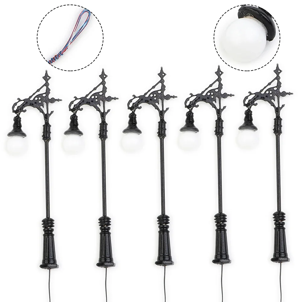 5Pcs Model Railway N Gauge Lamp 1:160 Garden Street Light LED Model Train Lamppost Layout Scenery Decoration Home Decor Figurine